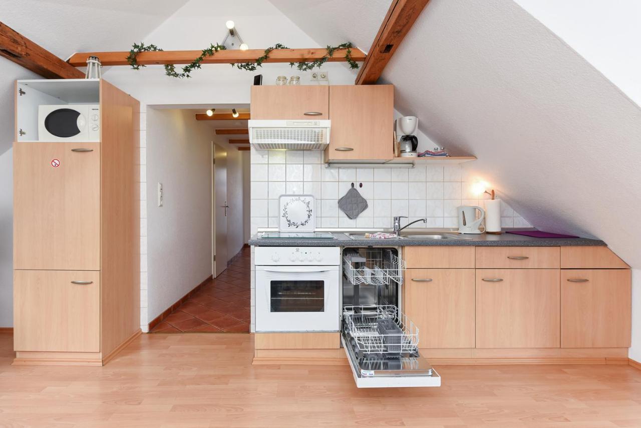 Ferienwohnungen Im Haus Friesische Weite 쉴리그 외부 사진