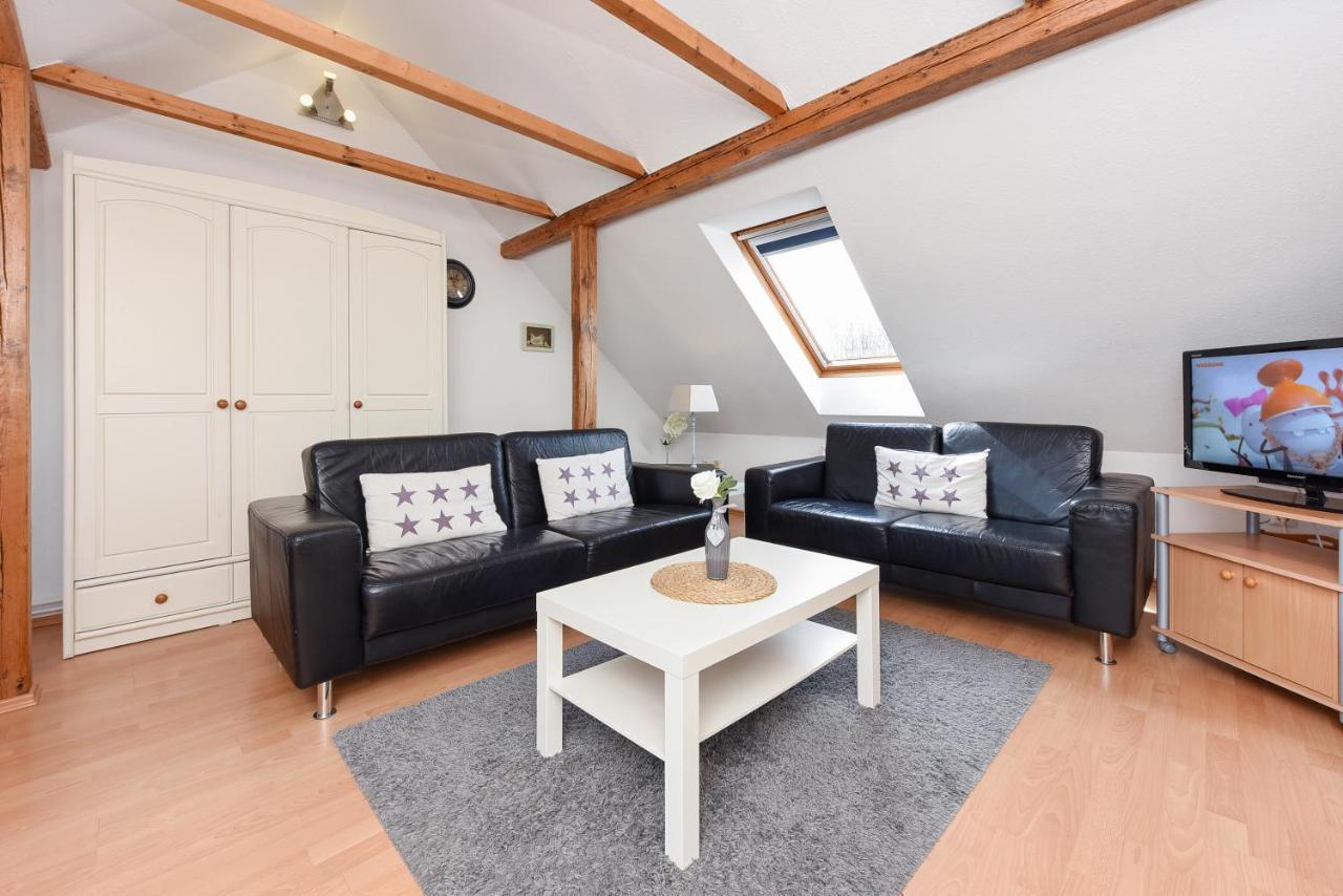 Ferienwohnungen Im Haus Friesische Weite 쉴리그 외부 사진