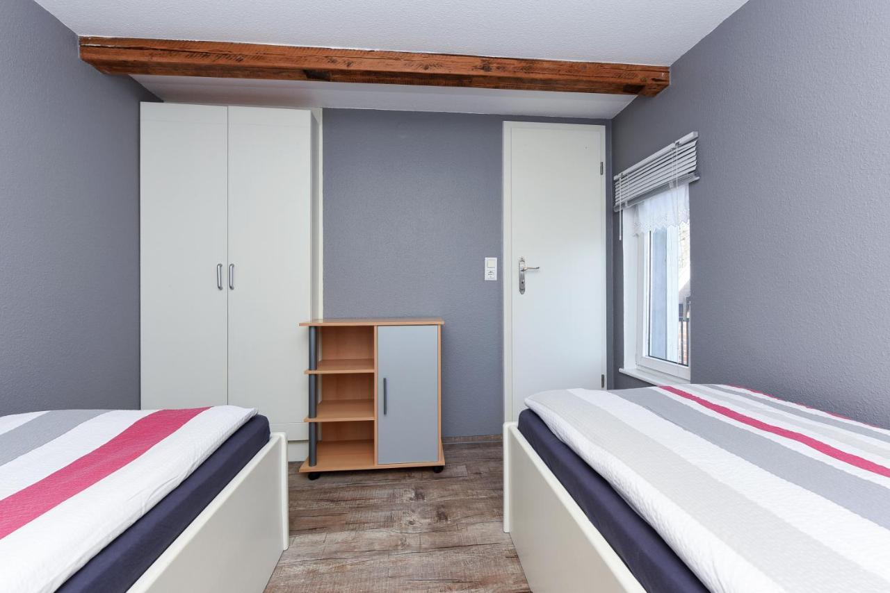 Ferienwohnungen Im Haus Friesische Weite 쉴리그 외부 사진
